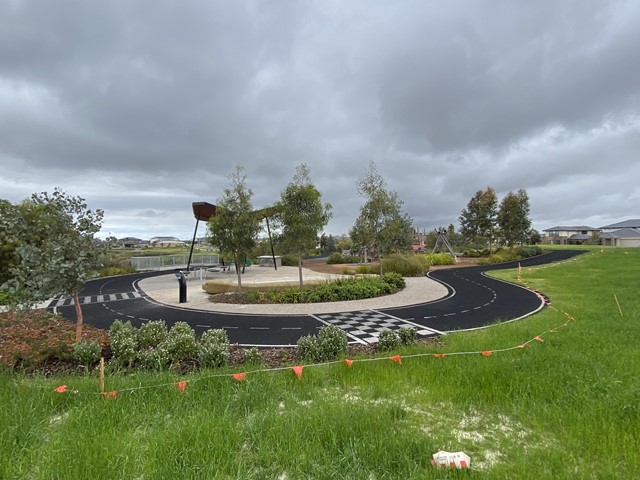 Habitat Neighbourhood Park Playground, Hodgson Avenue, Tarneit