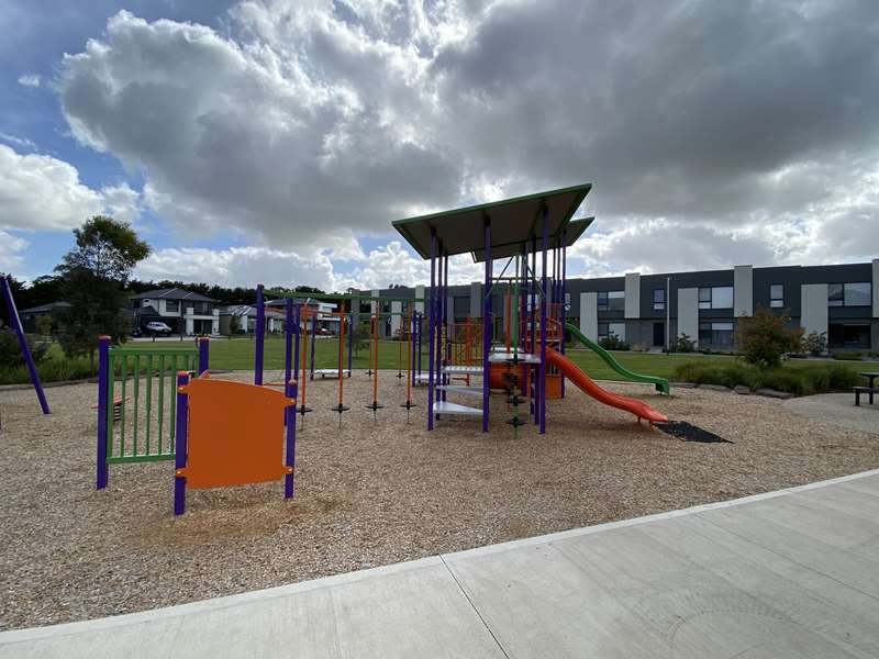 Hallcroft Road Playground, Greenvale