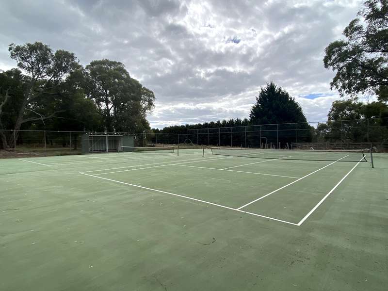 Hallora Tennis Courts