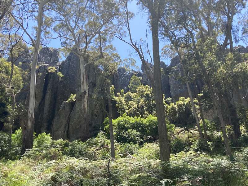 Hanging Rock (Woodend)