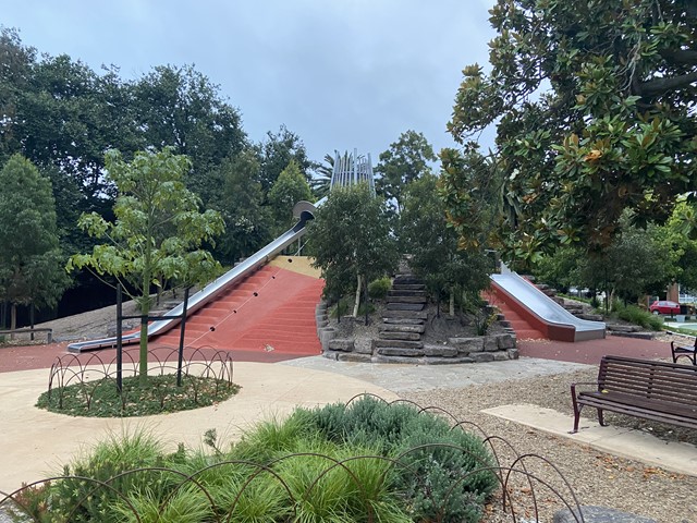 Harleston Park, Elsternwick