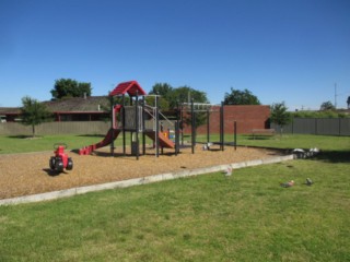 Harlow Park Playground, Wright Avenue, Shepparton