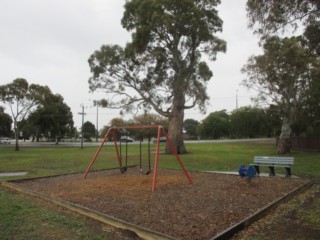 Henty Highway Playground, Hamilton