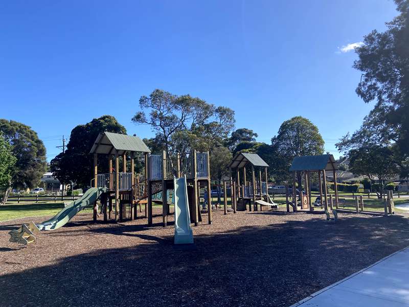 Highton Reserve Playground, Roslyn Road, Highton