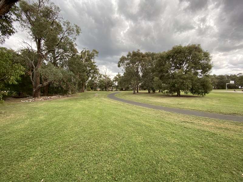 Hillside Park Dog Off Leash Area (Rowville)