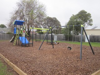 Hinchcliff Crescent Playground, Whittington