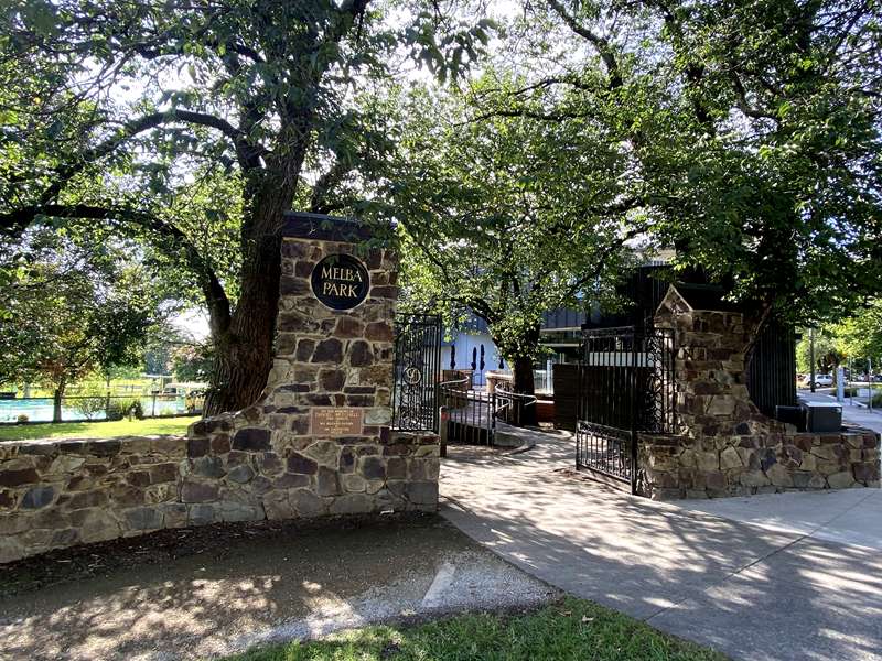 Melba Park and David Mitchell Memorial Gates
