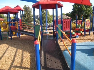 Hodgson Reserve Playground, 2 Higgins Road, Bentleigh