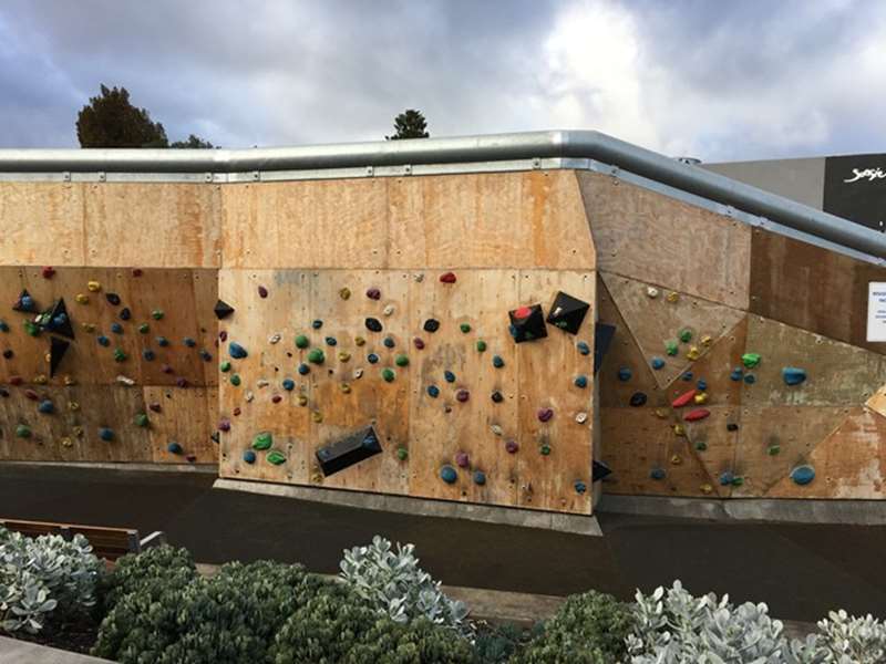 Holmesglen Bouldering Wall (Chadstone)