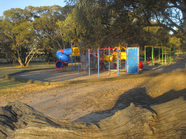 Horsham Apex Island Park Playground, Horsham