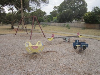 Hotham Court Playground, Sunbury