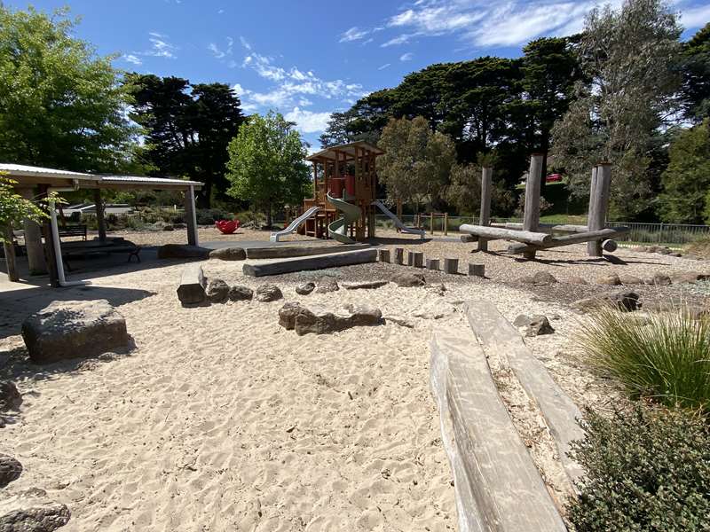 Hudson Park Playground, Sydney Street, Kilmore