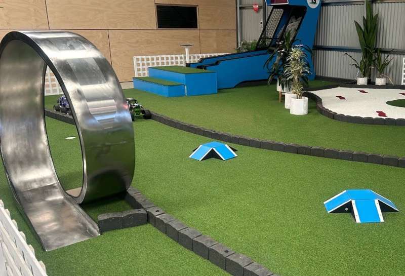 Inverloch - Lucky 13 Mini Golf & Arcade