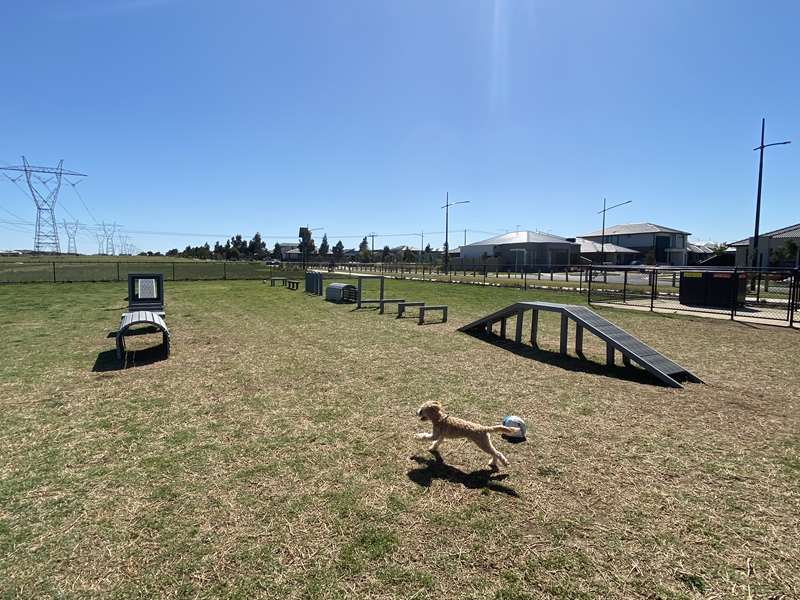 Iverson Circuit Fenced Dog Park (Deanside)