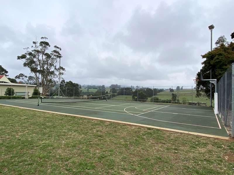 Jindivick Free Public Tennis Court