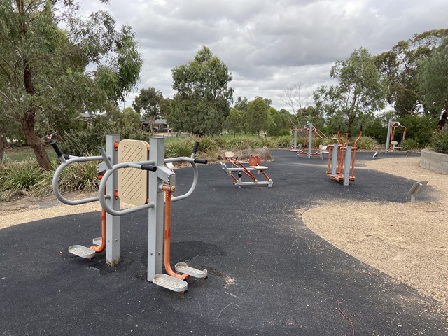 Juggal Close Outdoor Gym (Epping)