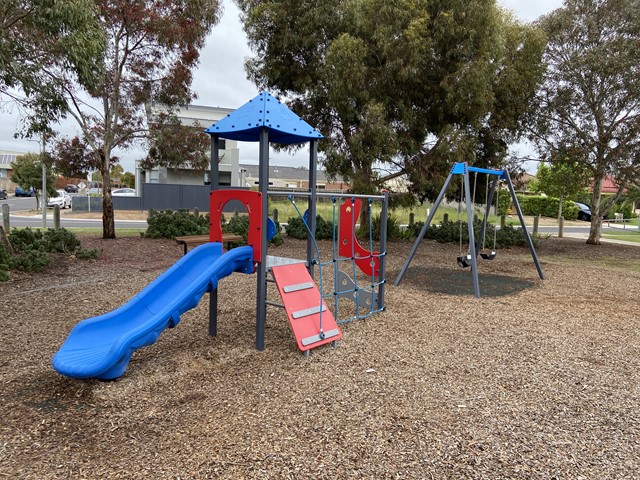 Karinya Close Playground, Werribee