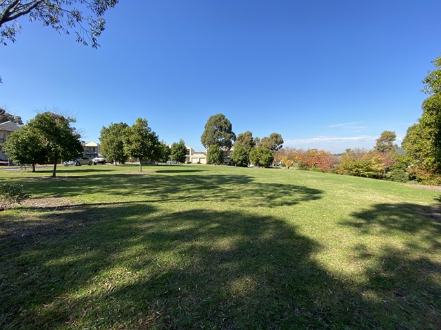 Karoo Road Reserve Dog Off Leash Area (Rowville)