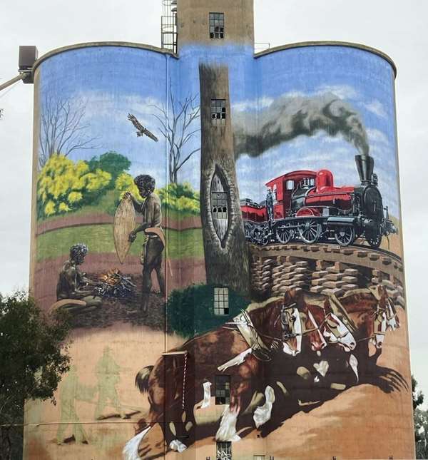 Katamatite Silo Art