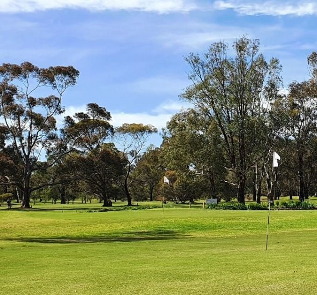 Kialla Golf Course