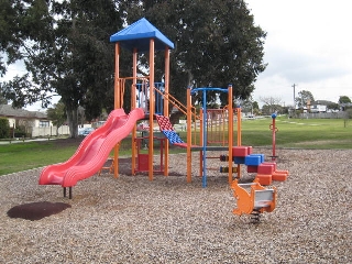 Kidds Road Playground, Doveton