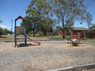 Kings Park Playground, Belmont Street, Cohuna