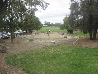 Knox Park Fenced Dog Park (Knoxfield)