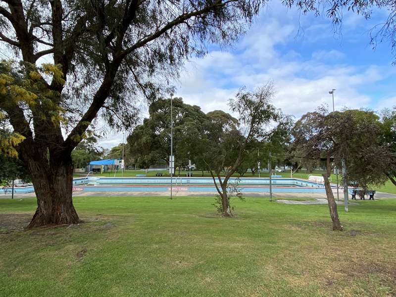 Koo Wee Rup Outdoor Pool