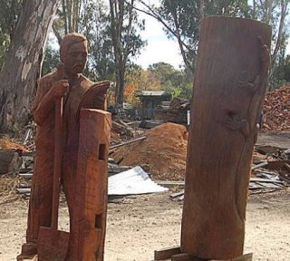 Koondrook/Barham - Redgum Statue River Walk