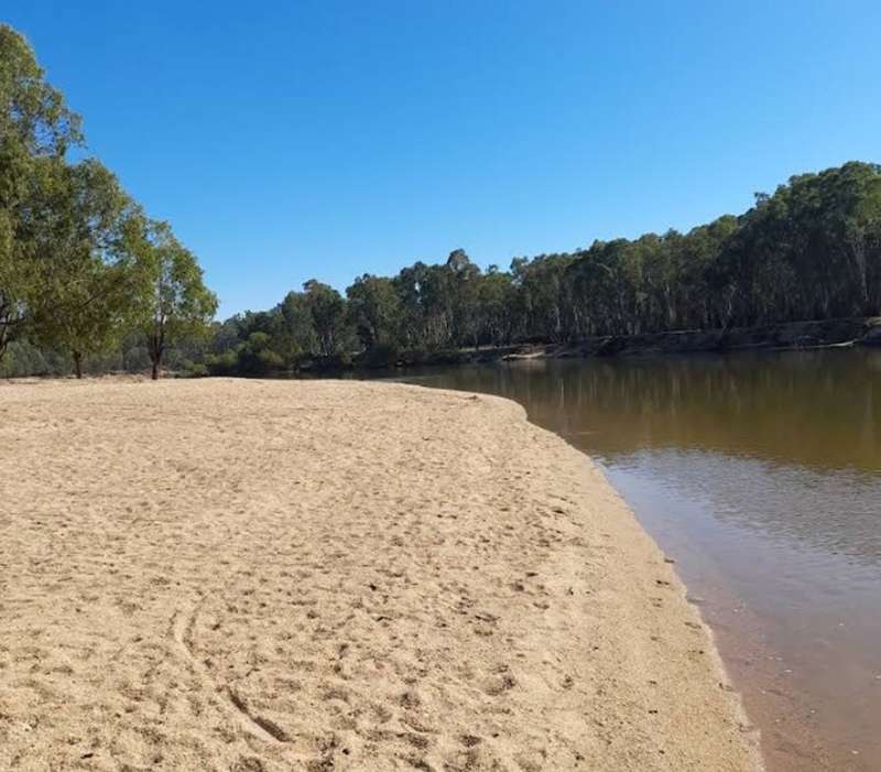 Koonoomoo - Finley Beach