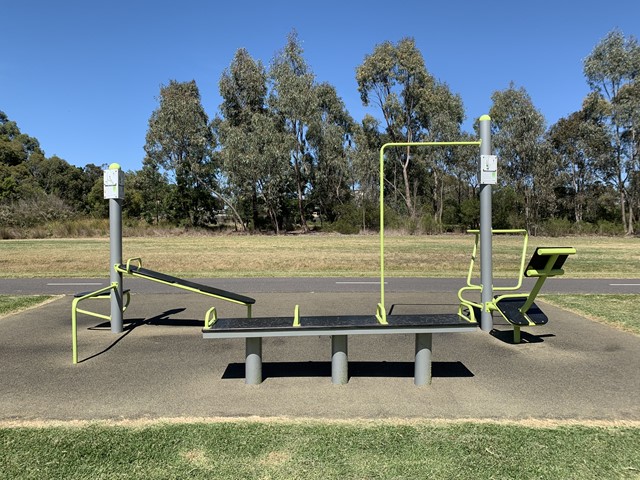 Koonung Creek Reserve, Arama Street Outdoor Gym (Balwyn North)