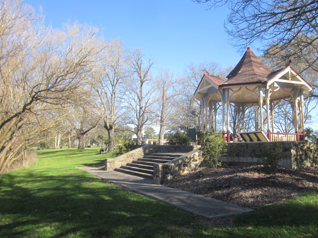 Kyneton Mineral Springs Reserve Playground