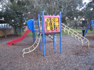 Landstrom Quadrant Playground, Kilsyth