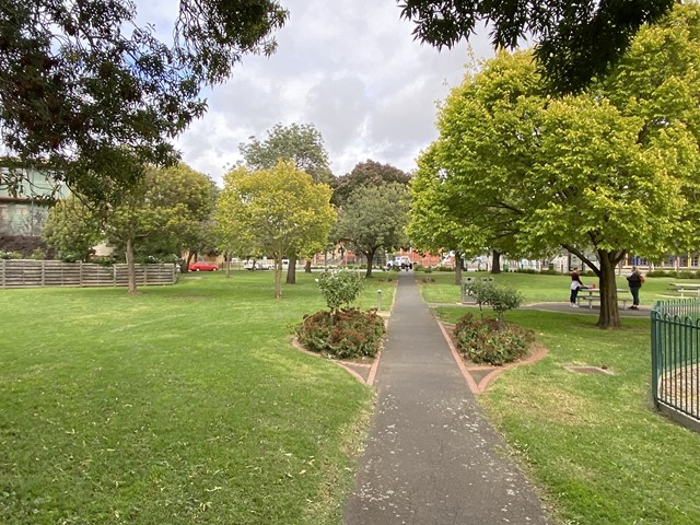 Langdon Reserve Dog Off Leash Area (Fitzroy North)