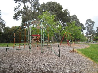 Larnaca Court Playground, Templestowe