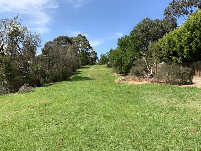 Larnoo Reserve Dog Off Leash Area (Doncaster East)