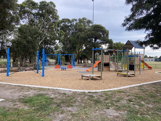 Le Page Park Playground, Argus Street, Cheltenham