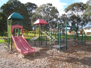 Licola Street Playground, Vermont South