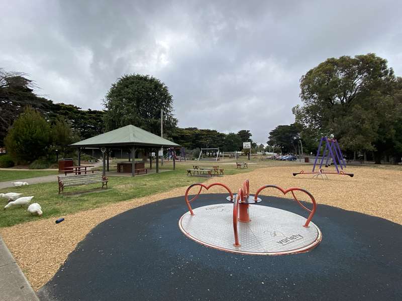 Lions Park Playground, Main Road, Riddells Creek