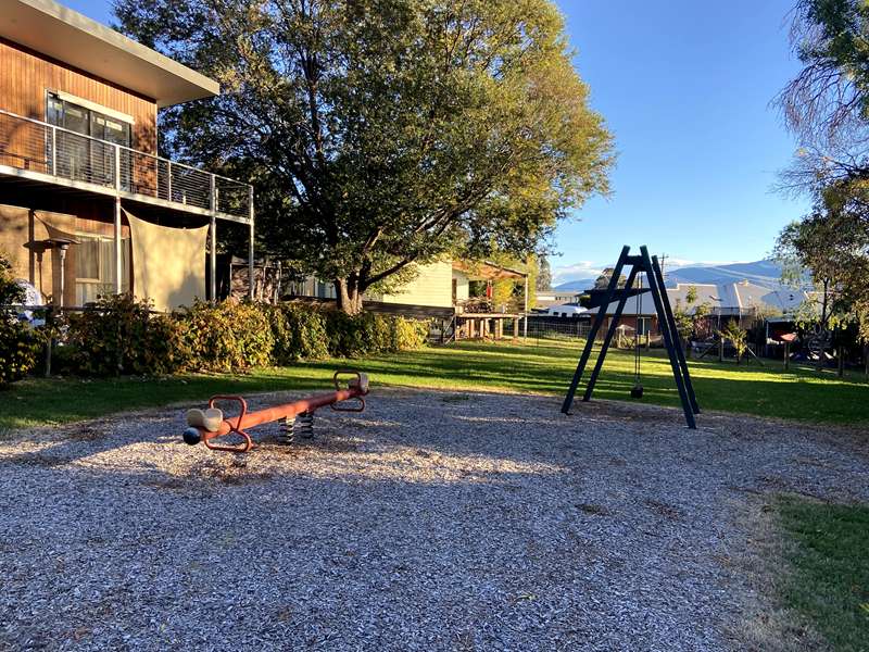 Lions Park Playground, Young Crescent, Tawonga South