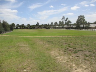 Lloyd Park Dog Off Leash Area (Langwarrin)