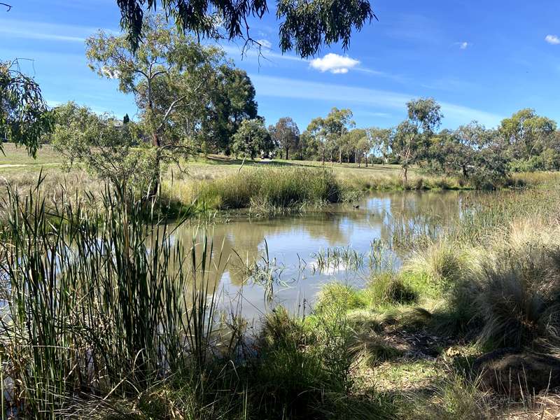 Lollypop Creek Trail (Wyndham Vale)