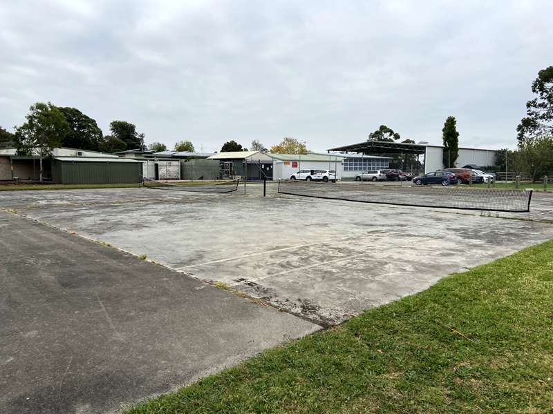 Longwarry Tennis Courts