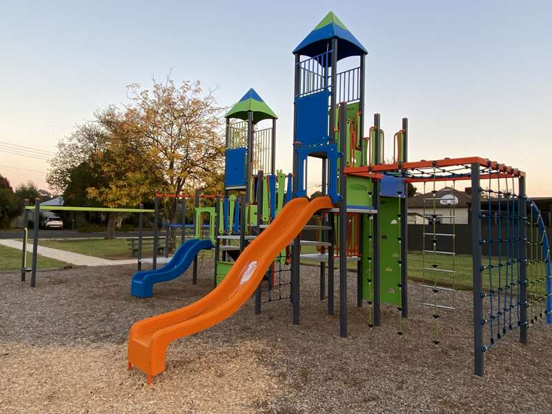 MacKellar Street Playground, Benalla