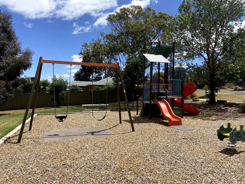 Magellan Crescent Playground, Kangaroo Flat