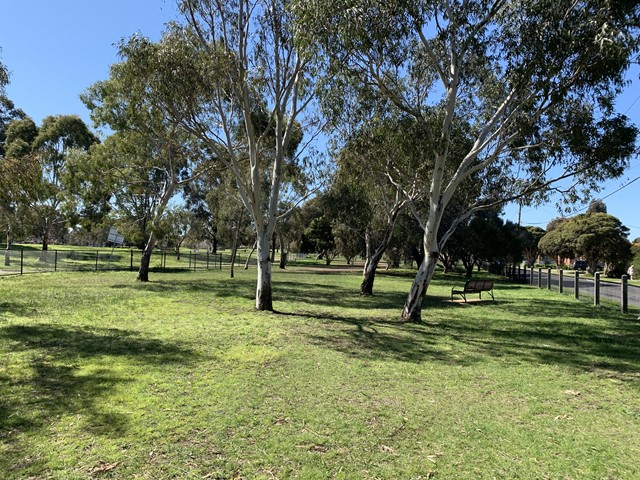 Malahang Reserve Fenced Dog Park (Heidelberg West)