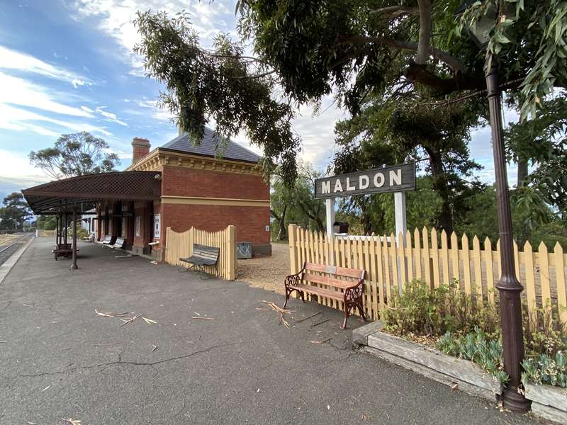 Maldon - Station to Town Walk