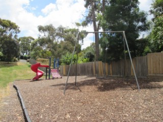 Marina Drive Playground, Mount Clear