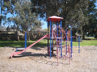 Mark Street Playground, Viewbank