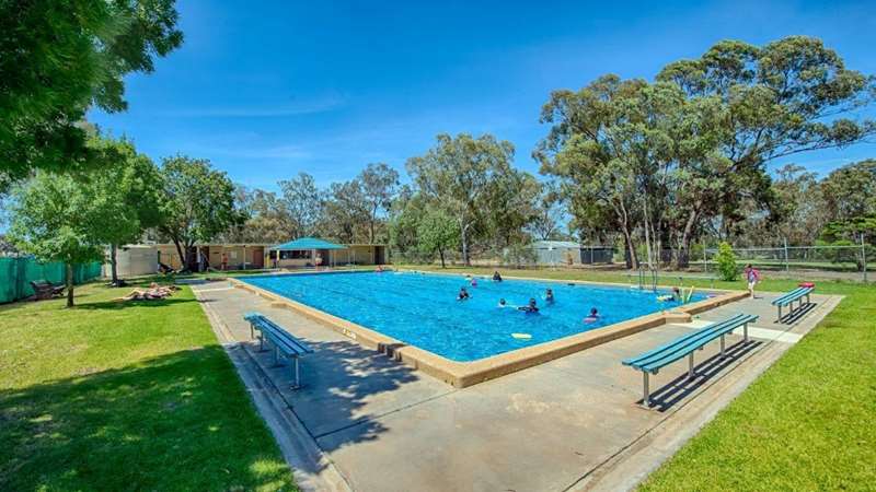 Marong Outdoor Swimming Pool